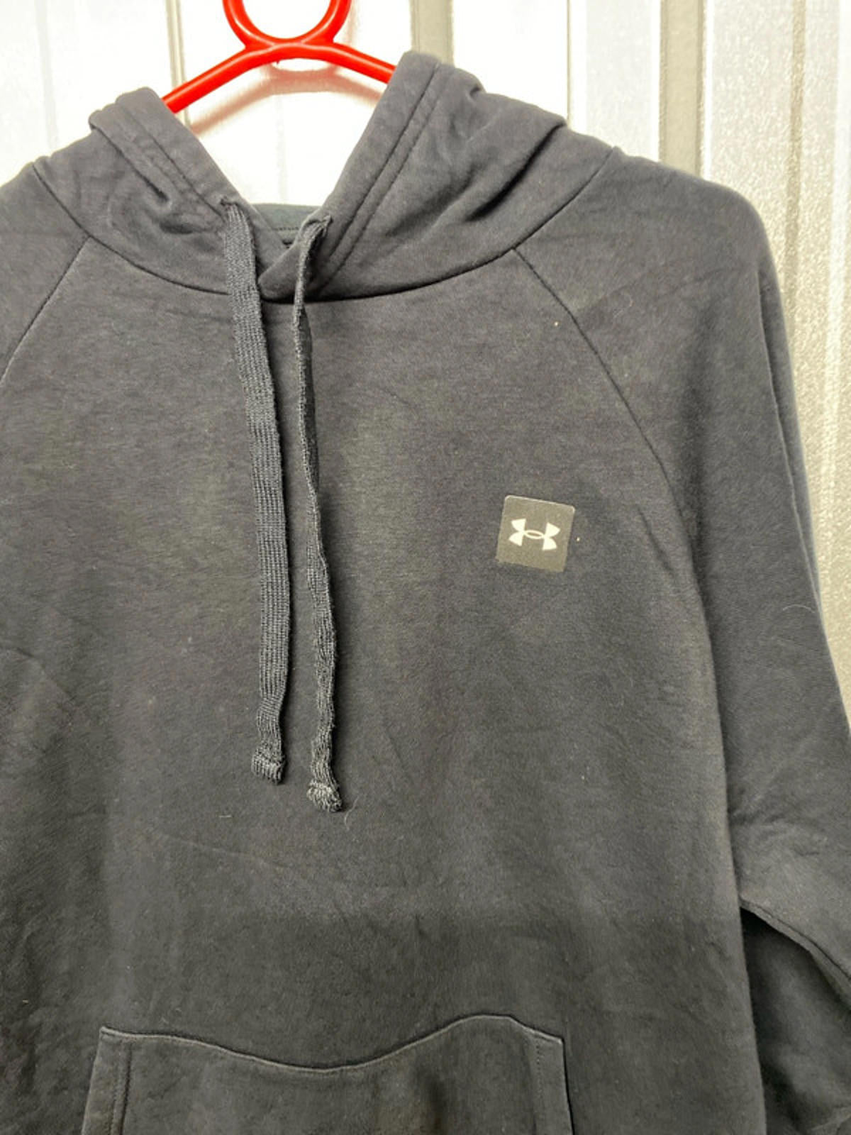 Under Armour Hoodie black large