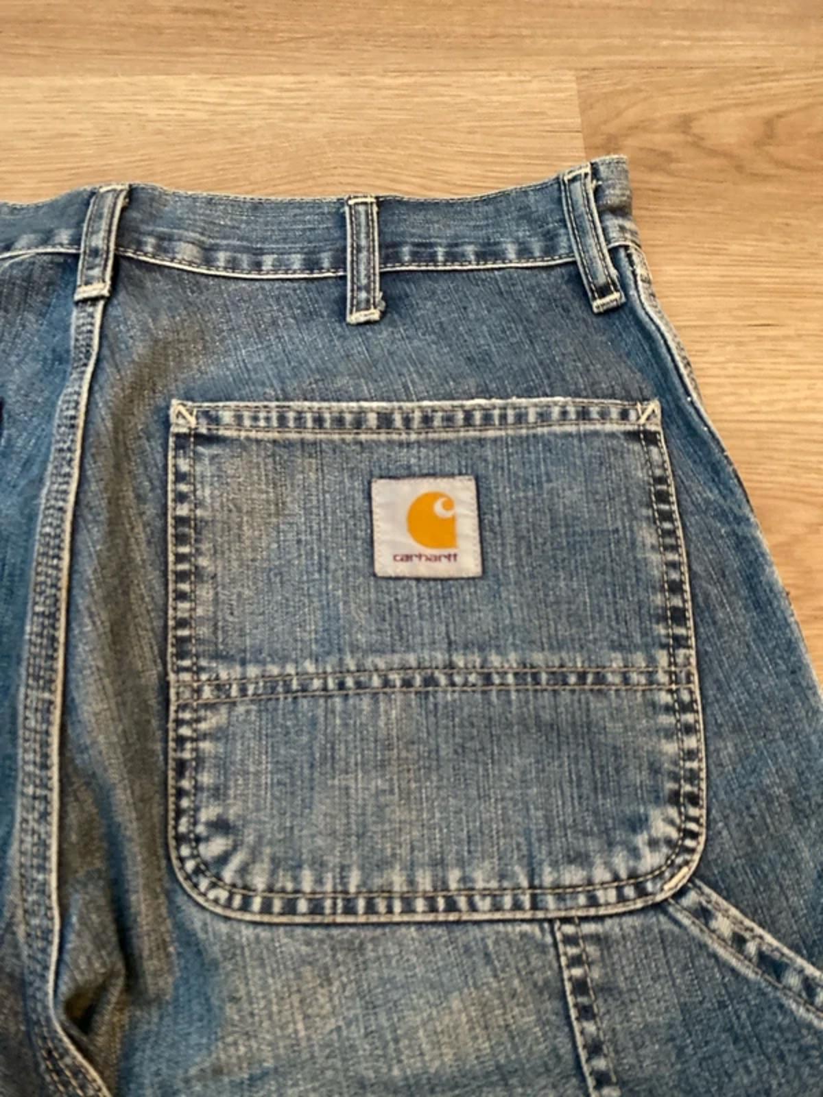 Carhartt  Bermuda denim shorts size 31 on label
