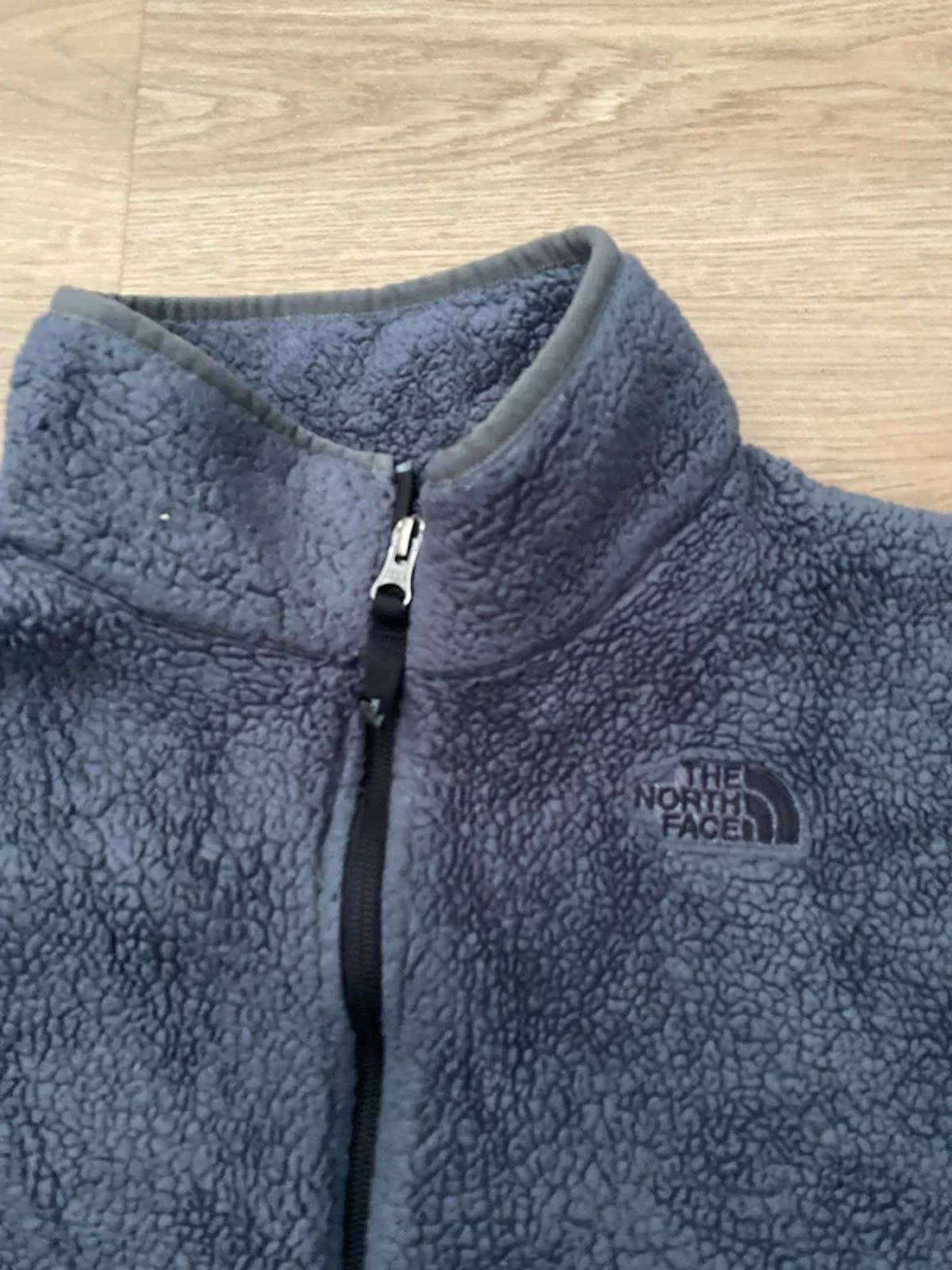 The North Face grey fluffy fleece boys size xl TG