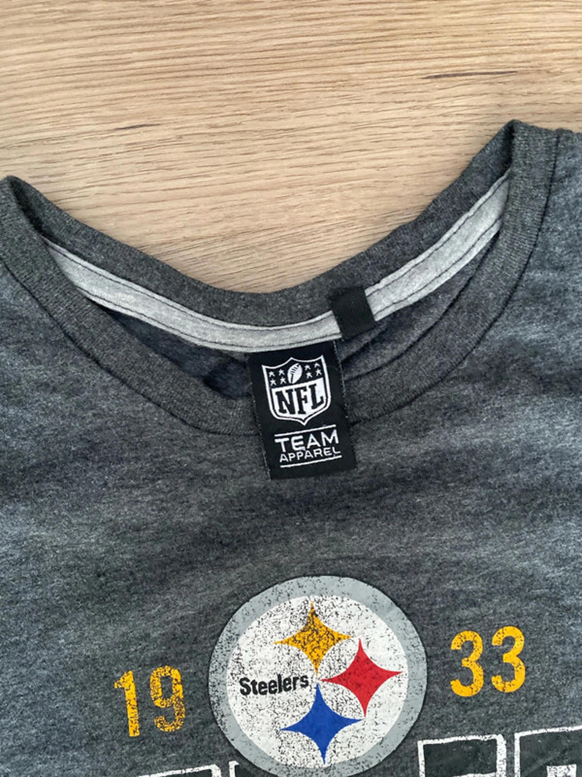 NFL Steelers graphic T-shirt medium grey