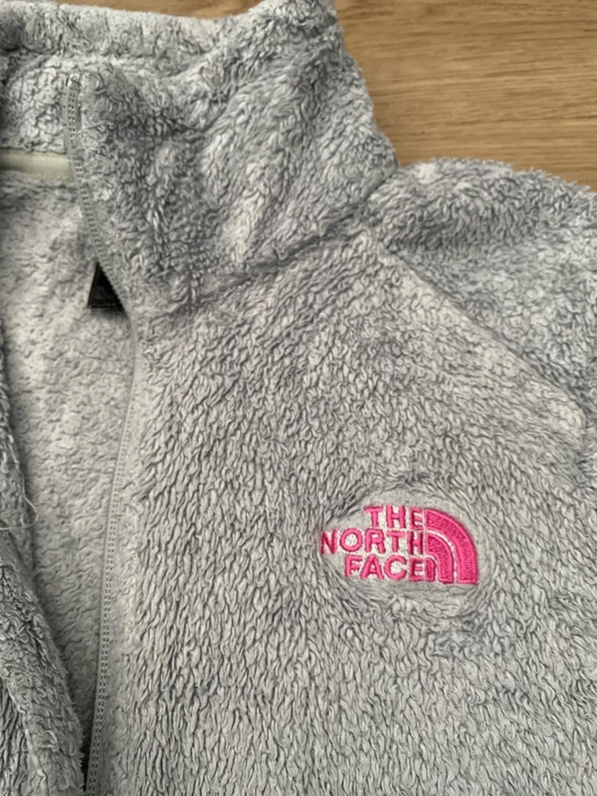 The North Face grey fluffy fleece with pink logo S/P