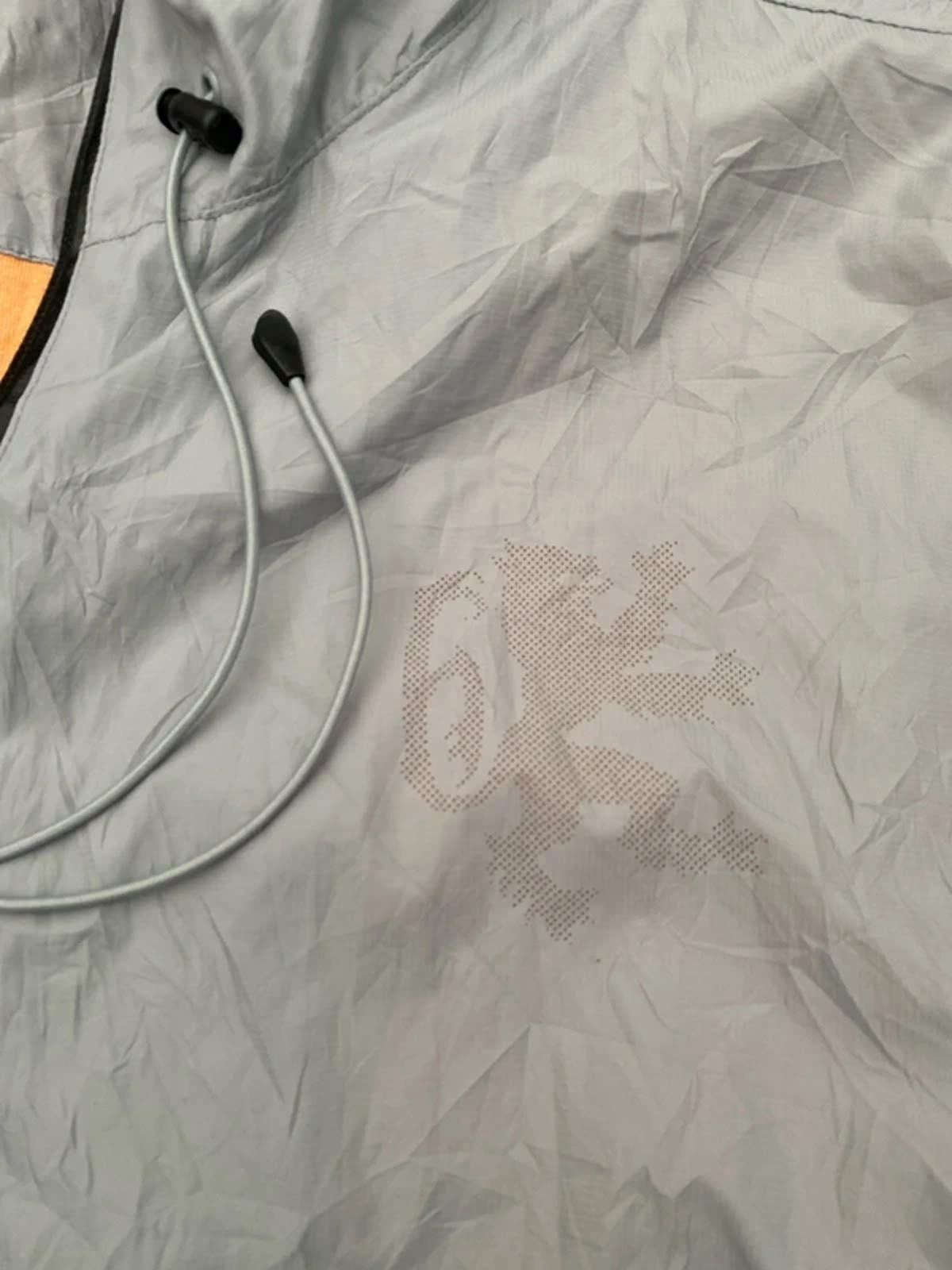 Nike Windbreaker 330 grey orange large
