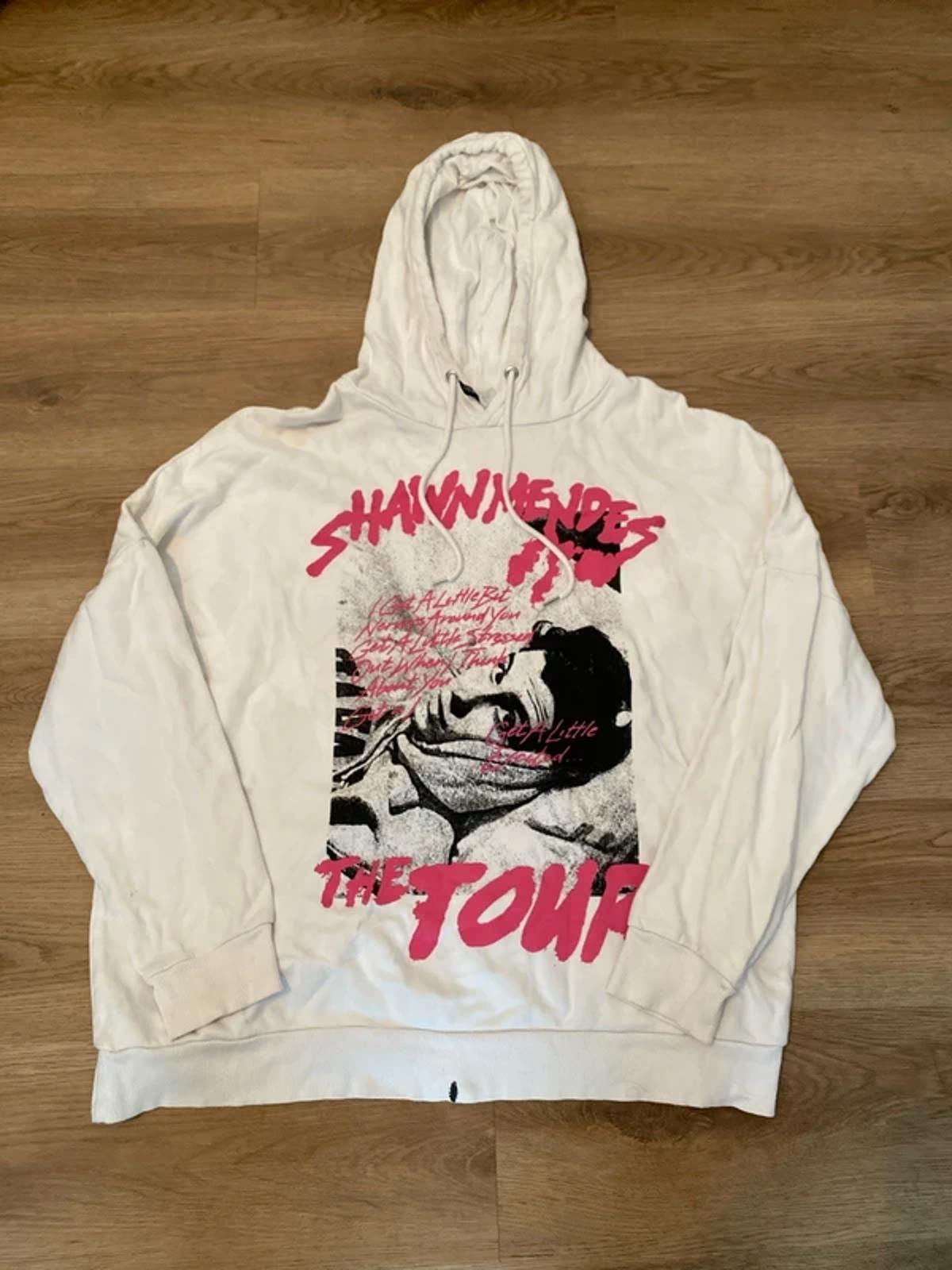 Shaun Mendes The Tour graphic hoodie xl