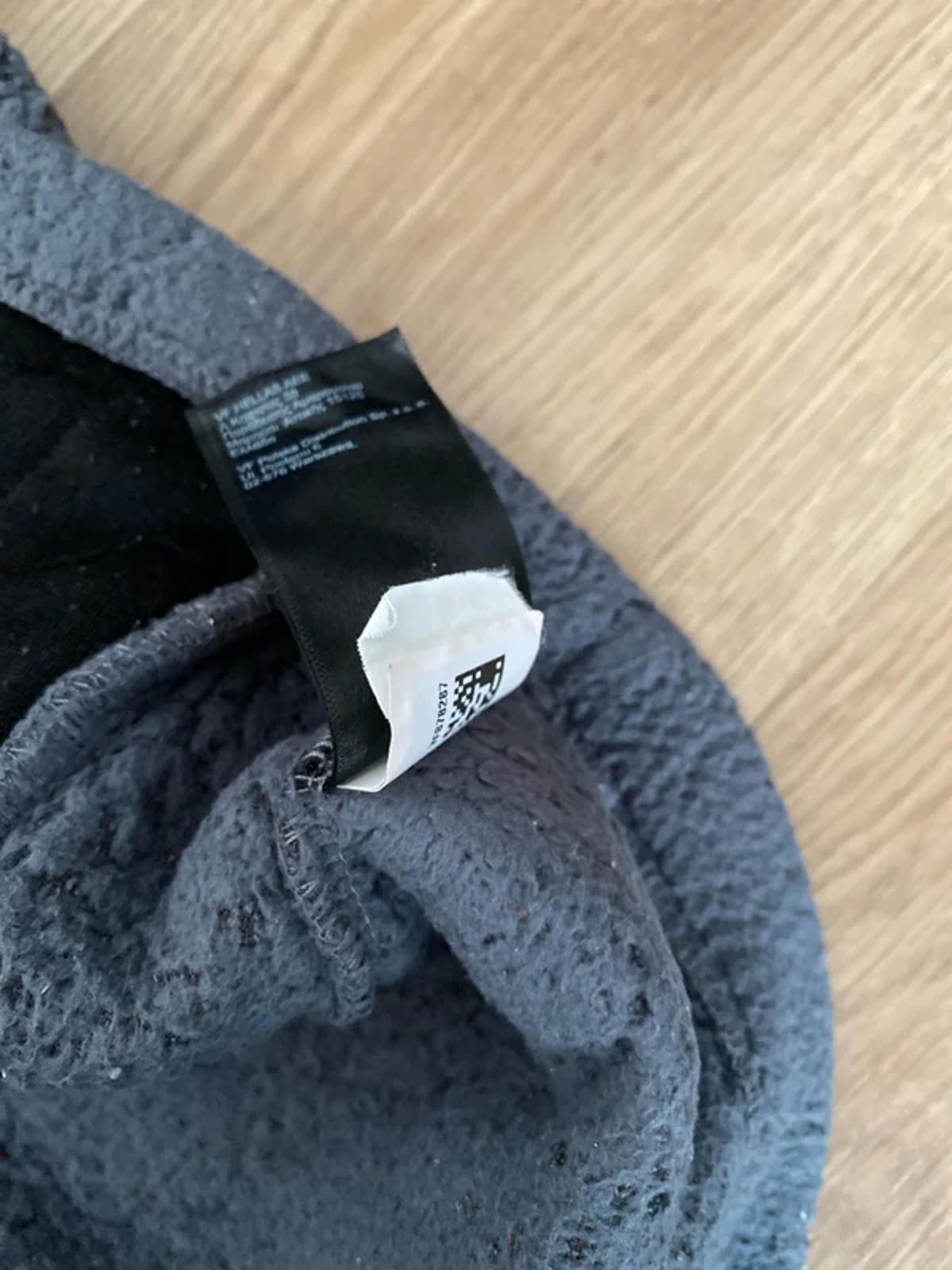 The North Face grey fluffy fleece boys size xl TG