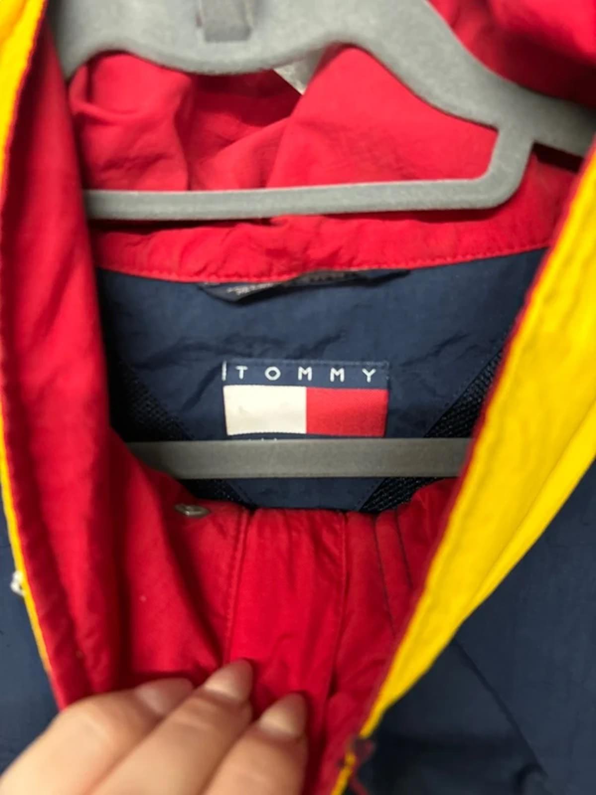 Tommy Hilfiger Windbreaker