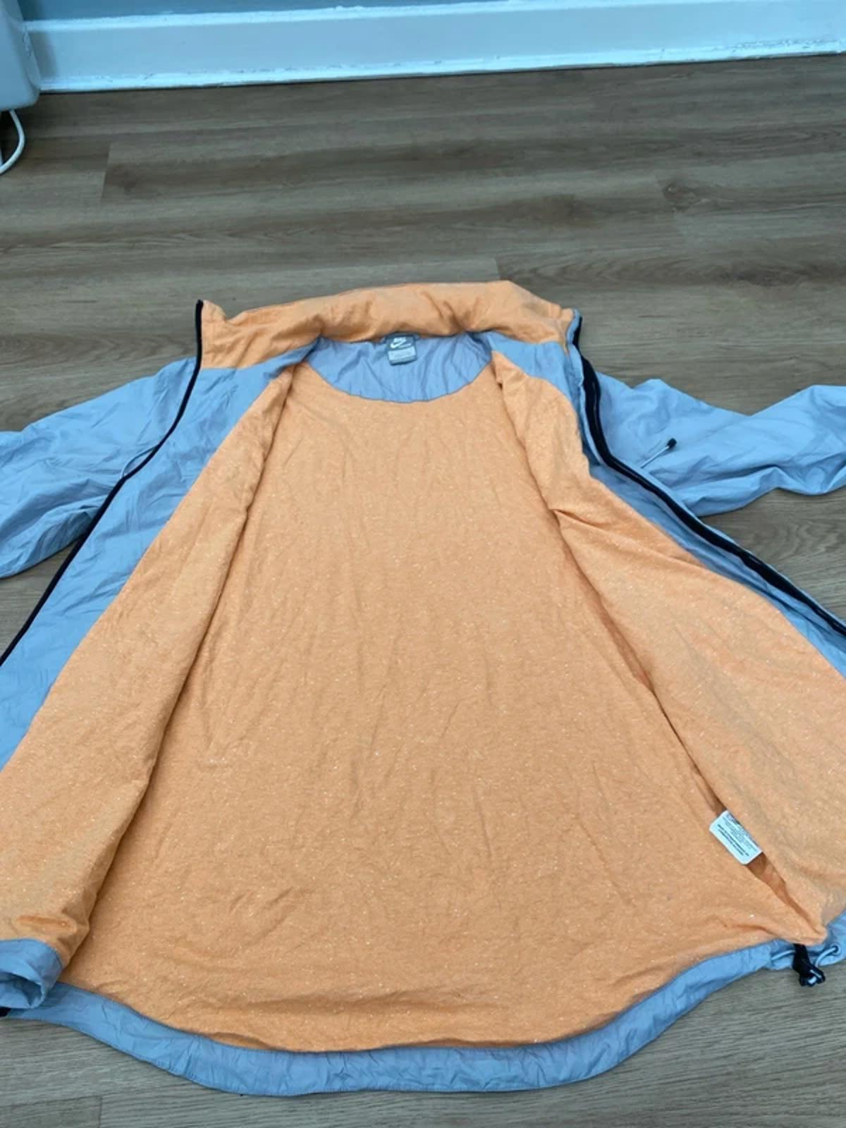 Nike Windbreaker 330 grey orange large