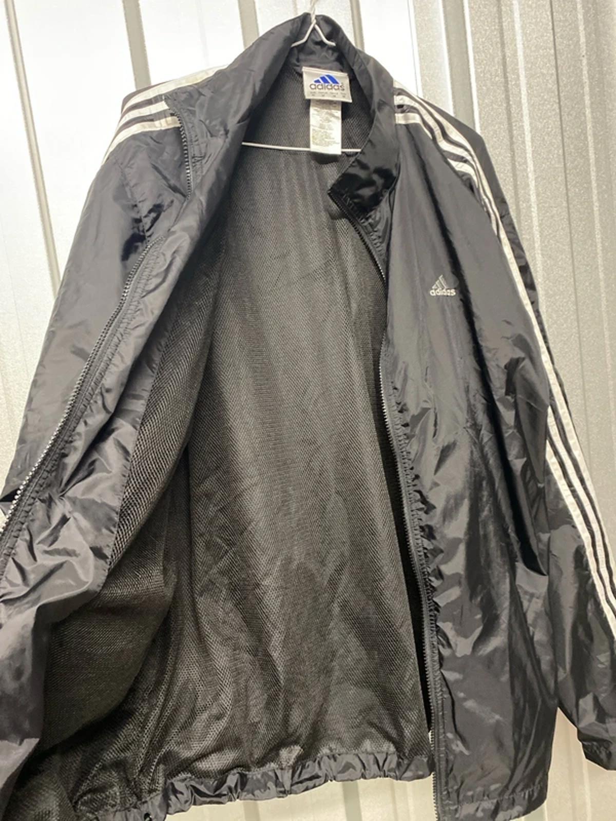 Adidas stripe windbreaker medium