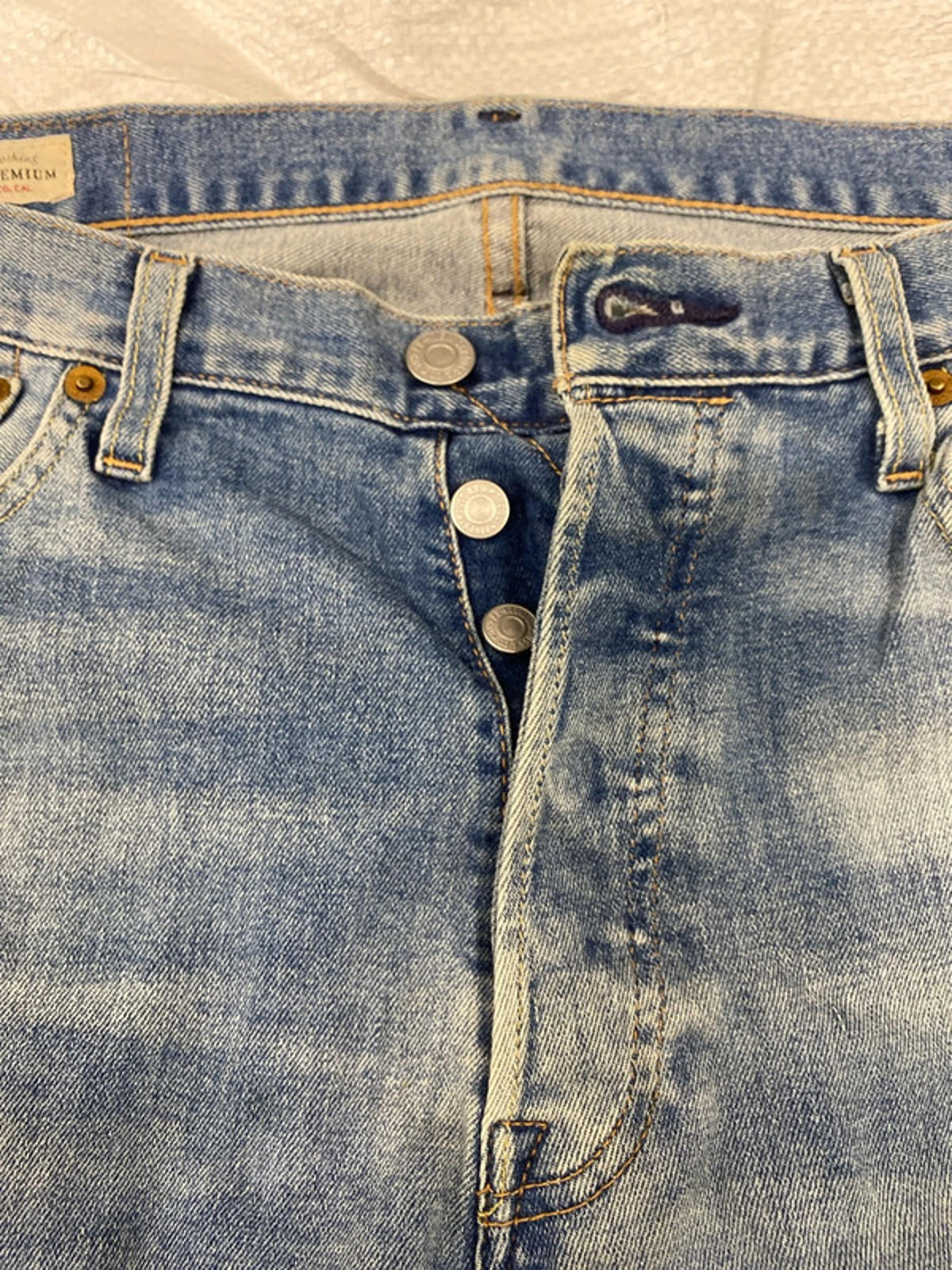 Levi’s premium jeans blue size 32