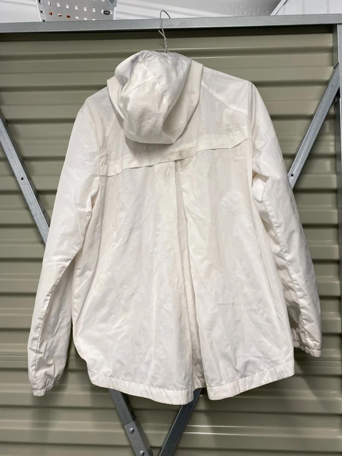 Tommy Hilfiger white windbreaker small