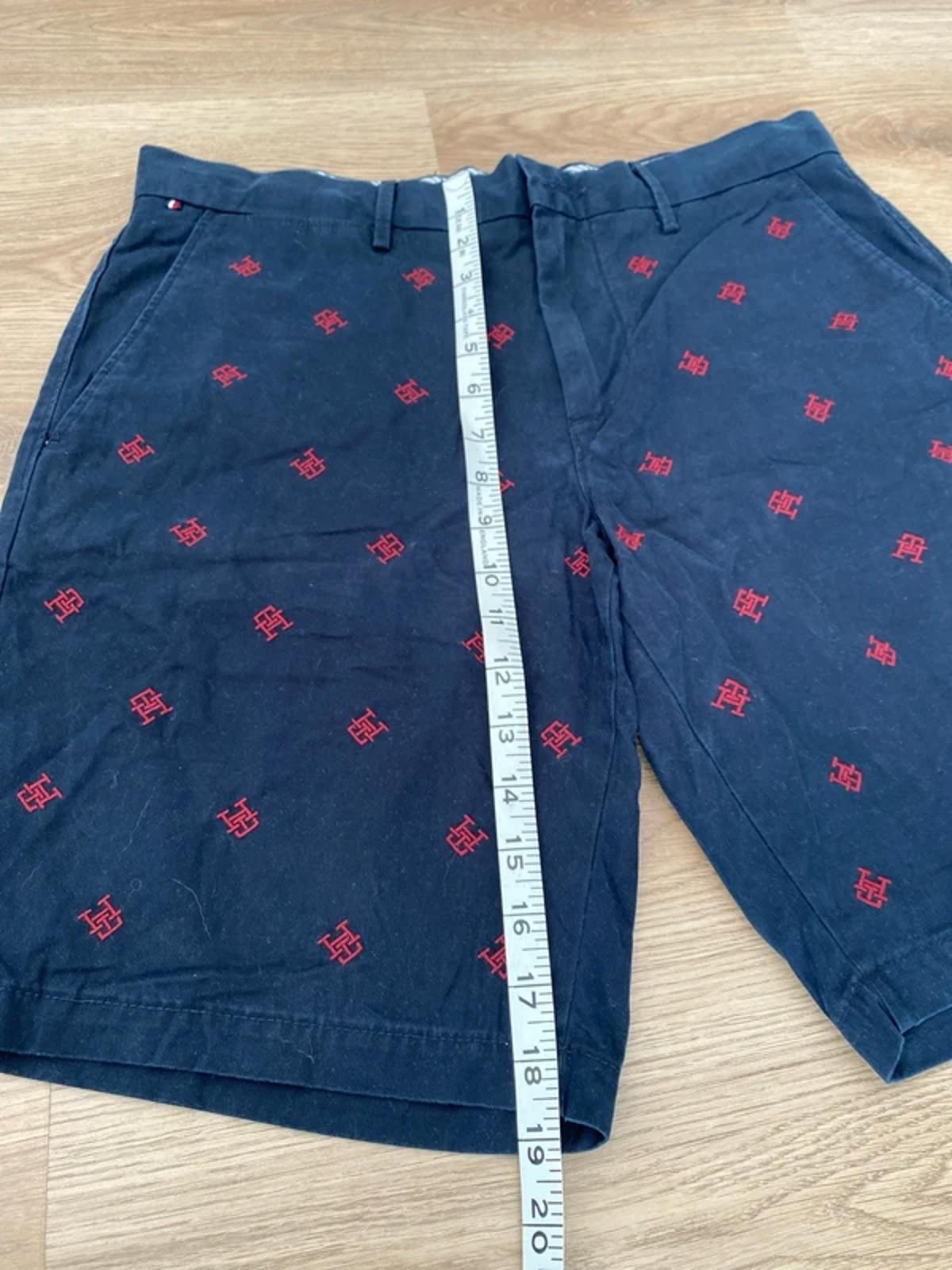 Tommy Hilfiger Shorts blue with red logo size 32