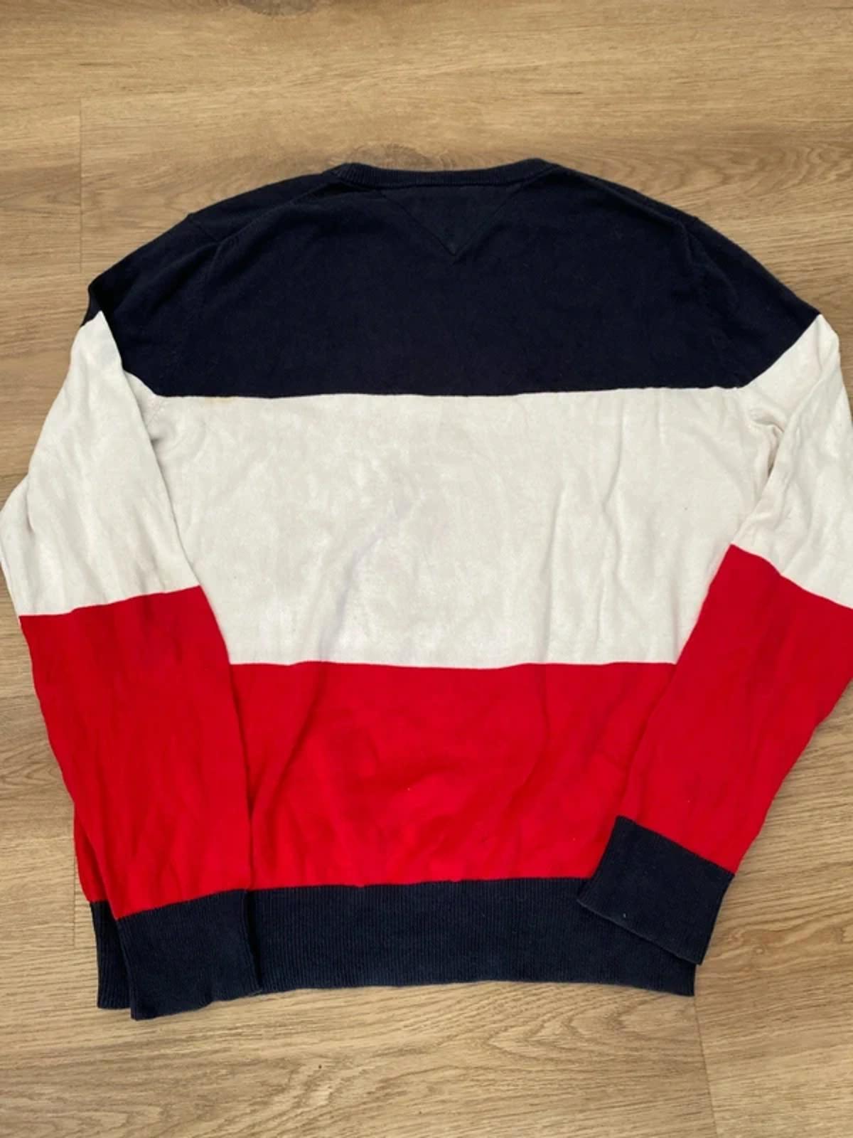 Tommy Hilfiger lightweight sweater medium red/white/blue